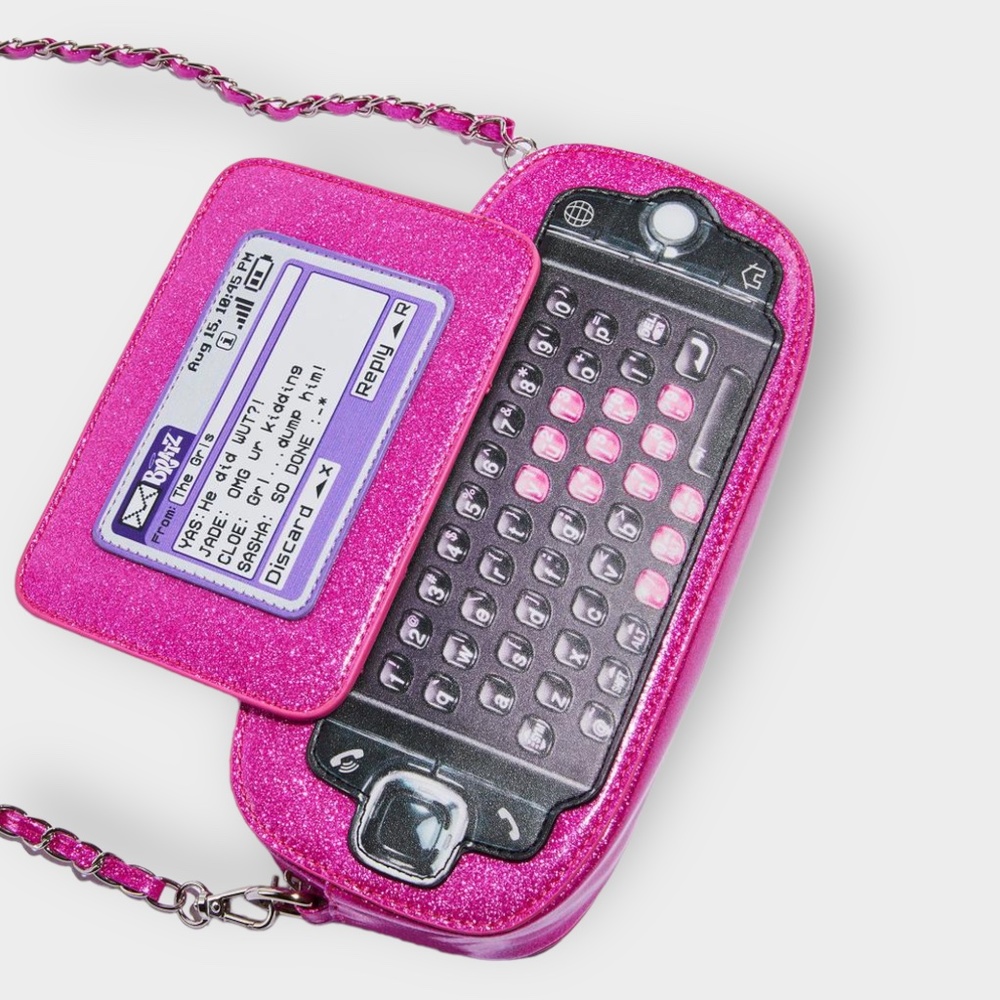 **NWT Dolls Kill x Bratz MAJOR FOMO Crossbody Bag - Picture 7 of 10